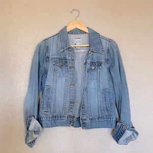 EUC Classic Old Navy Jean Jacket size M
